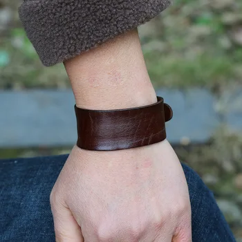 ZORCVENS Винтажный ретро коричневый кожаный браслет для мужчин в стиле панк, регулируемый браслет, модные ювелирные изделия для мужчин Изображение