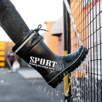 Мужские непромокаемые ботинки на платформе, Модная нескользящая водонепроницаемая обувь из ПВХ до середины икры, Автомойка, Уличная Новая Рабочая обувь для защиты от воды, обувь для рыбалки Изображение