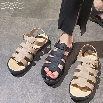 Однотонные женские сандалии на плоской подошве с мягкой нескользящей пляжной обувью для кемпинга Изображение