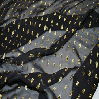 Повседневная Изящная Обычная Таинственная Шелковая Ткань Металлик в черный горошек Золото Готовые изделия Люрекс для женщин Ткань для платья-рубашки Шаль Изображение
